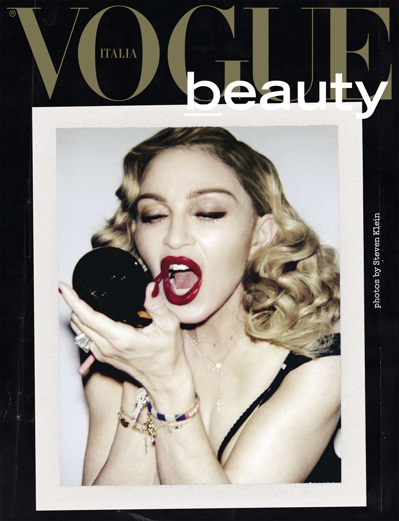 ON THE COVER: «VOGUE» (ITALIA) – FEBRERO 2017 – DIVINA MADONNA