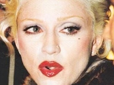 EVENTOS: JOHN GALLIANO FASHION SHOW&nbsp;1994