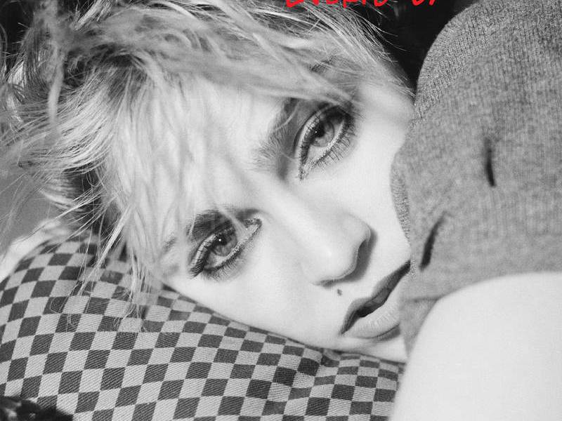 «OCTUBRE 1982: MADONNA DEBUTA CON ‘EVERYBODY'»