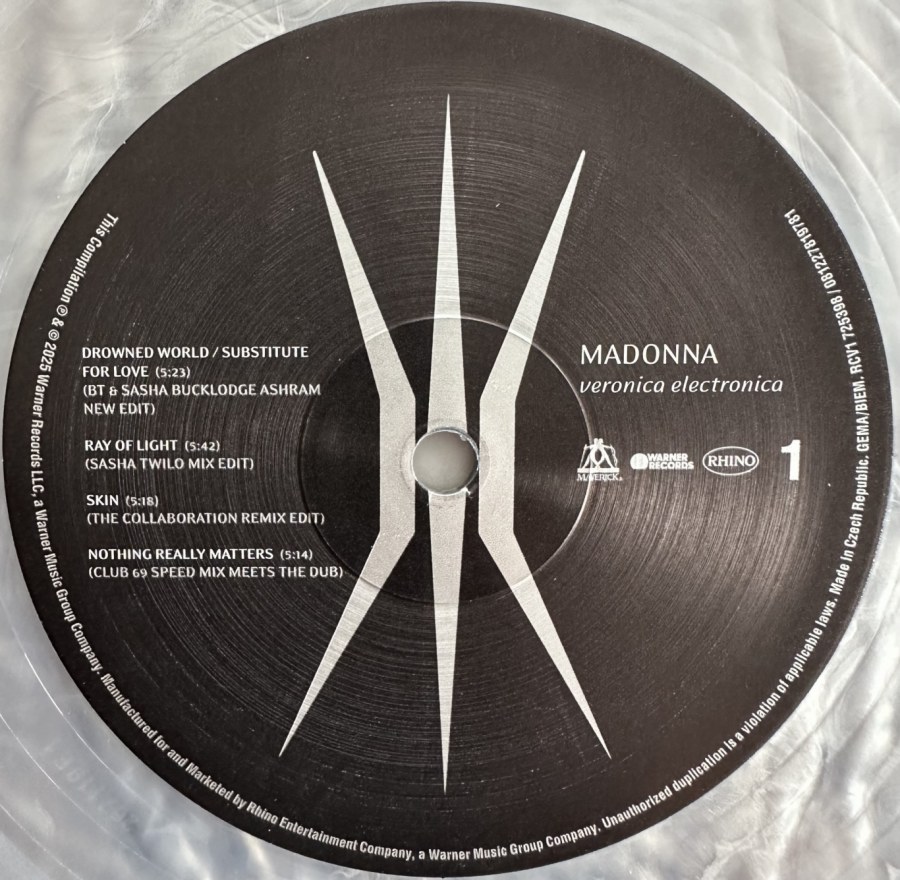 VERONICA ELECTRONICA» – DIVINA MADONNA