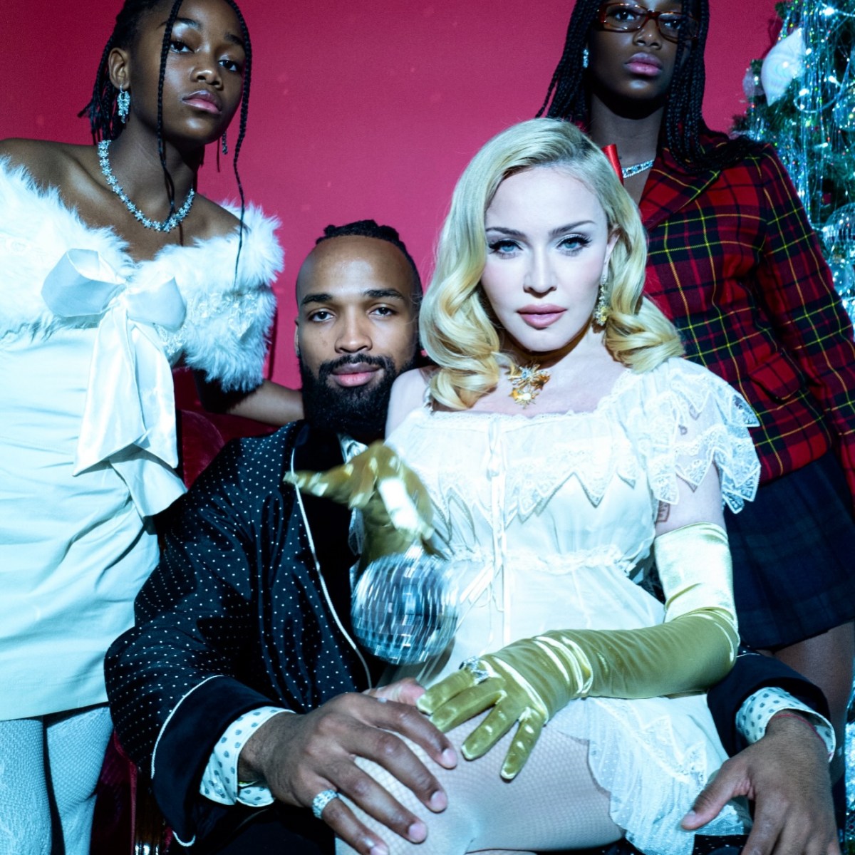 PORTFOLIO: «MERRY CHRISTMAS» – RICARDO&nbsp;GOMES